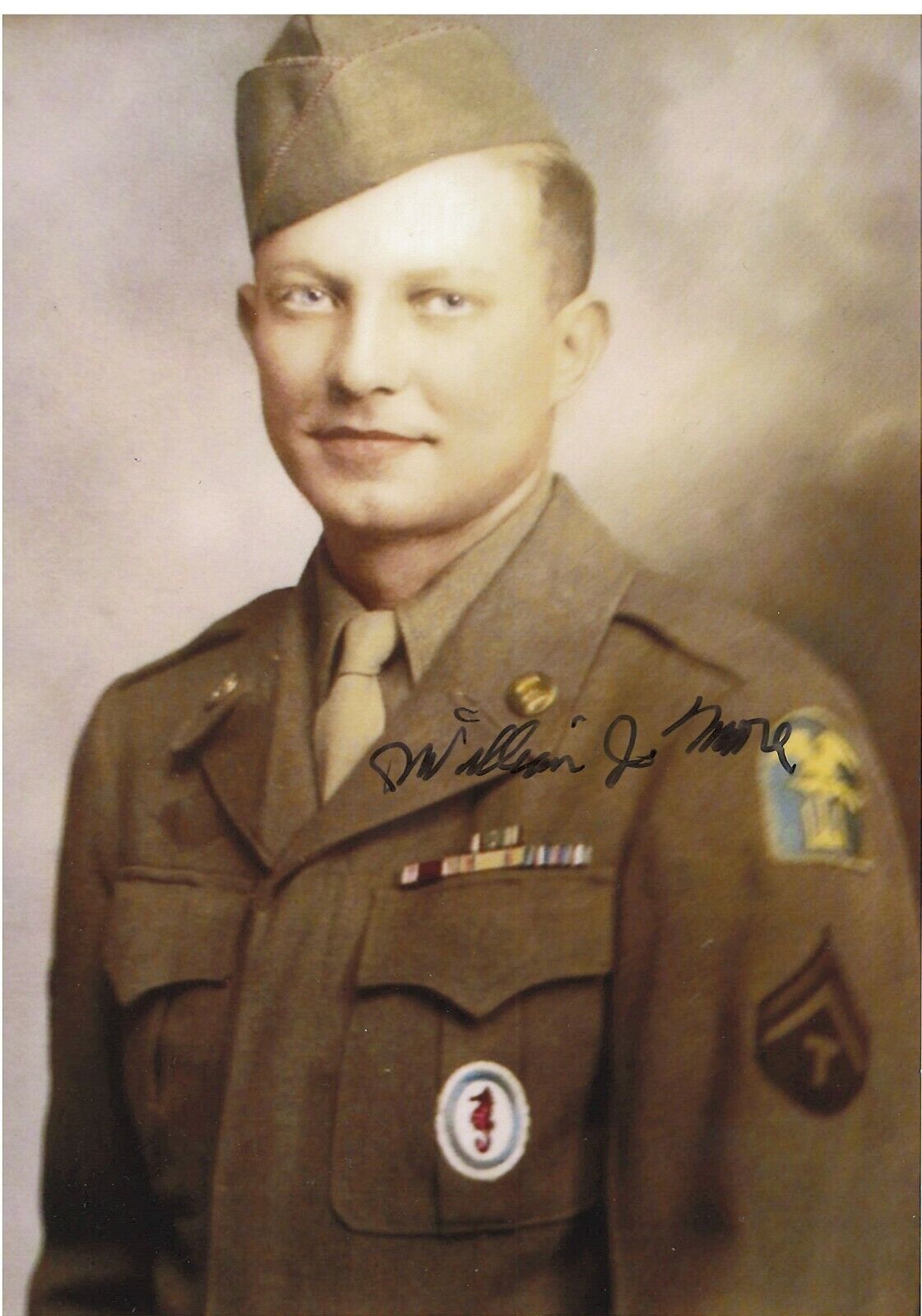 WILLIAM J. MOORE 38TH COMBAT ENGINEERS REGIMENT VETERAN,RARE SIGNED Photo Poster painting