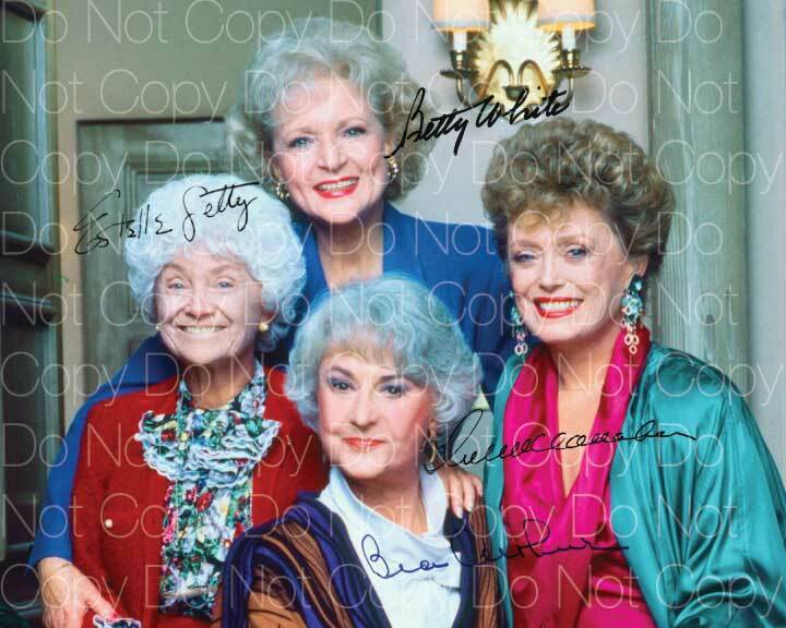 The Golden Girls Betty White signed 8X10 Photo Poster painting poster picture autograph RP