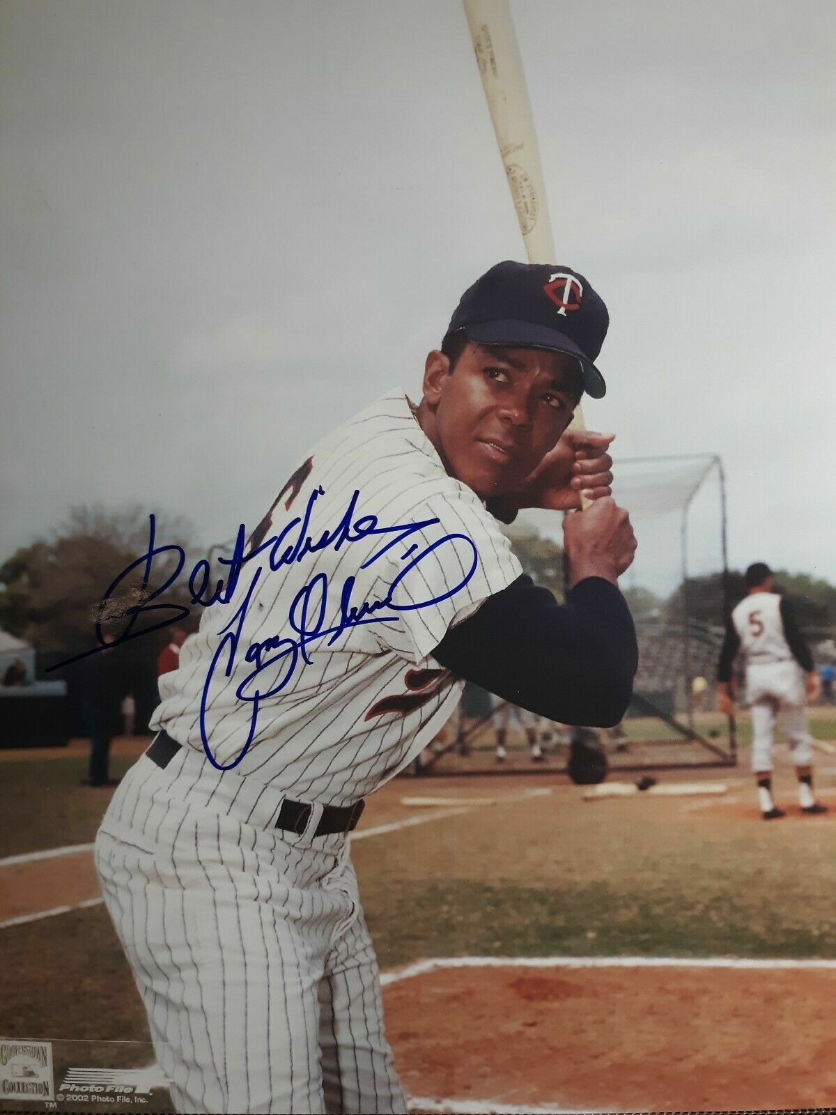 Tony Oliva Autographed Signed 8x10 Photo Poster painting ( Twins ) REPRINT