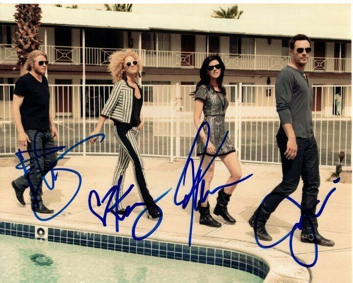 LITTLE BIG TOWN Signed Photo Poster painting Karen Fairchild Kimberly Schlapman Phillip Sweet +