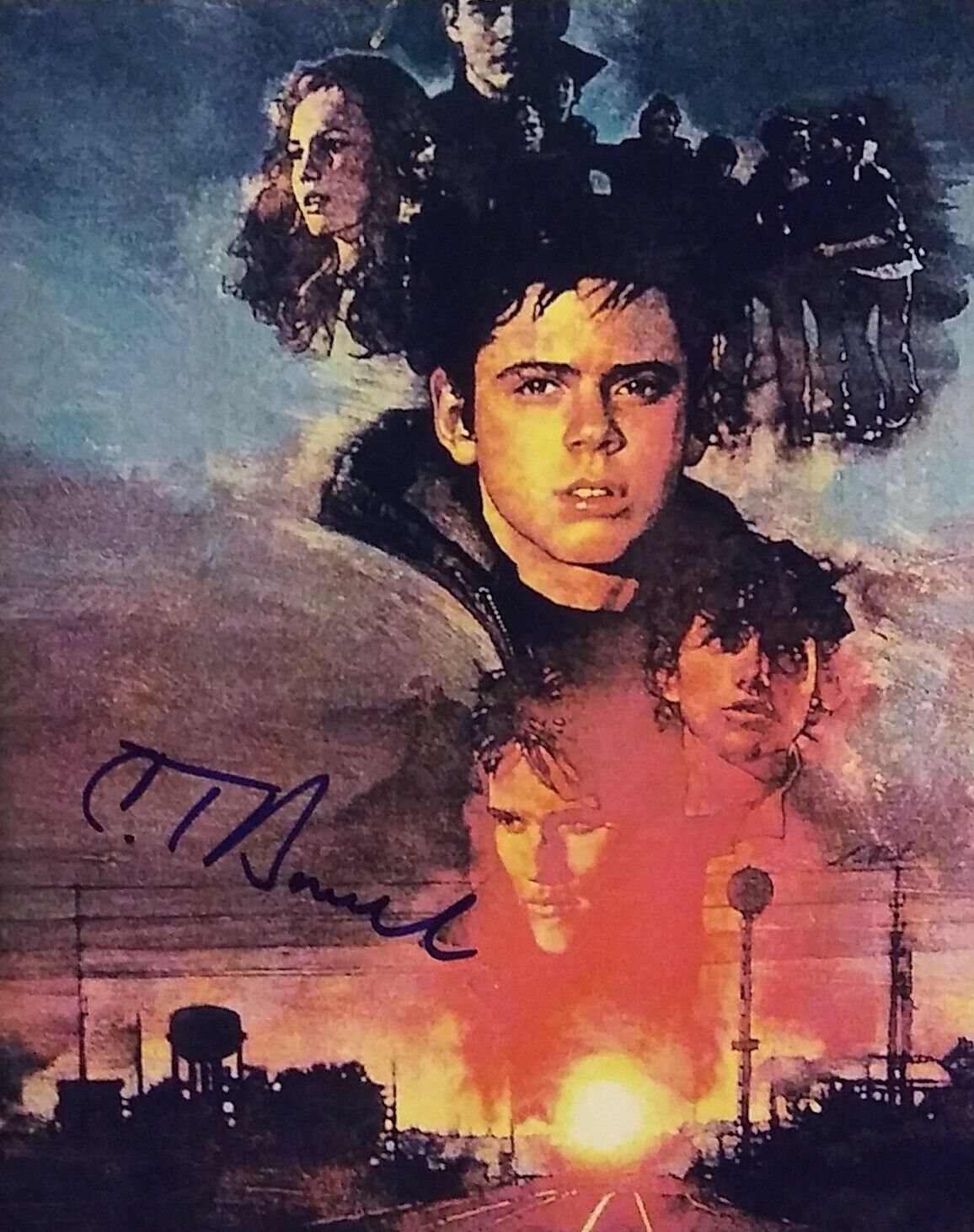 C. Thomas Howell sign 8 x 10