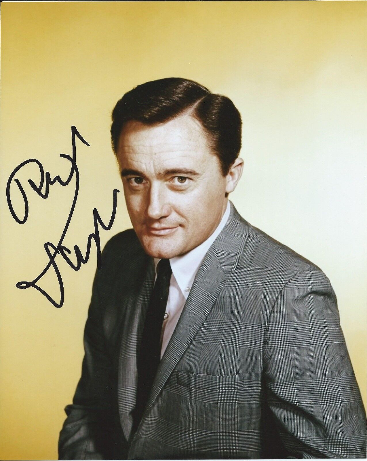 Robert Vaughn autograph - signed Man From UNCLE Photo Poster painting