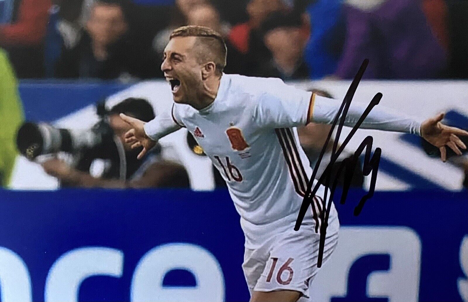 Gerard Deulofeu Genuine Hand Signed Spain 6X4 Photo Poster painting