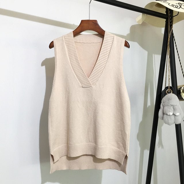 Autumn Women Sweater Vest Chic Solid V-Neck Knitted Vest Tops Korean Fashion Loose Sleeveless Winter Lady Jumper Pullovers