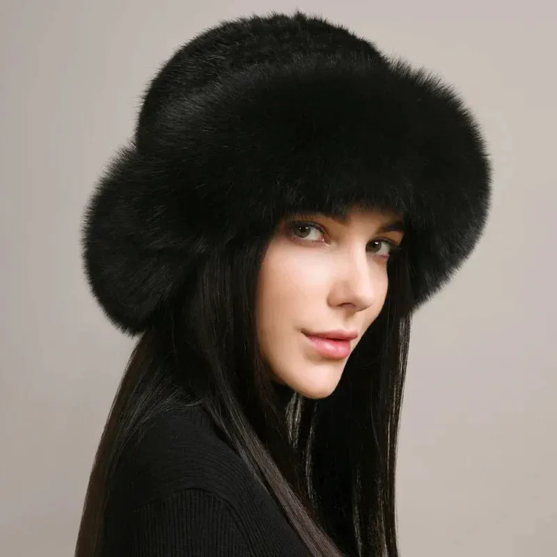 Voluminous Women's Hat with Brim - Cassandra