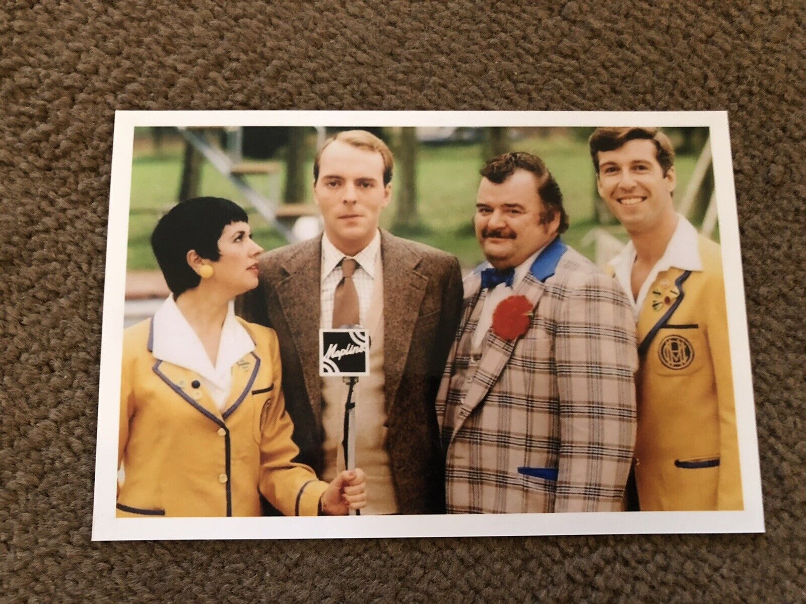 RUTH MADOC/ SIMON CADELL/ PAUL SHANE & JEFFREY HOLLAND (HI DE HI) UNSIGNED Photo Poster painting