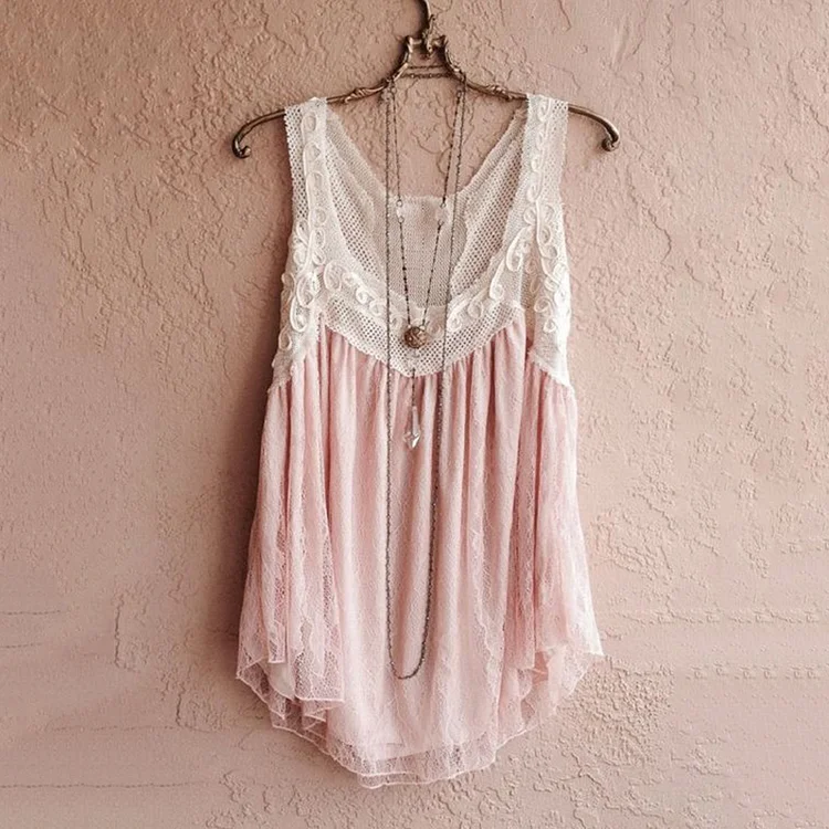 Wearshes Vintage Lace Patch Work Comfy Tank Top