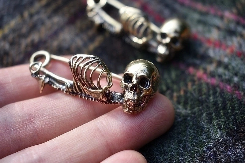 Cool Style Pin Skull Alloy Plating Unisex Brooches