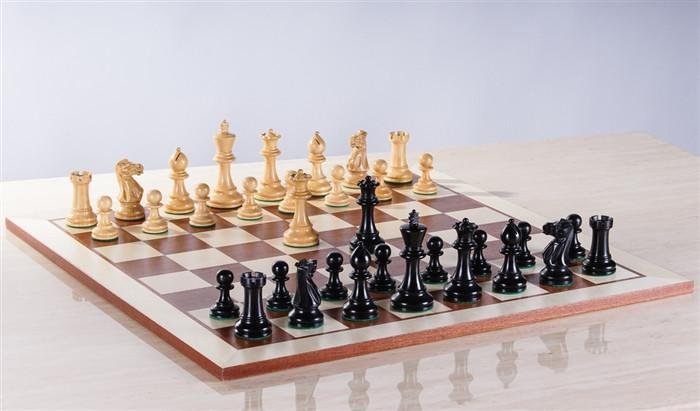 The Barcelona Grandmaster Chess Set