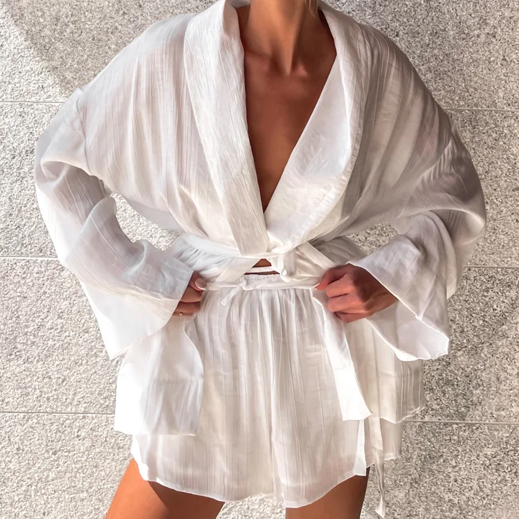 Churchf Churchf / Summer 2024 French Long-Sleeve Lace Top Loose Shorts Suit Women's Solid Color Casual Two-Piece Set