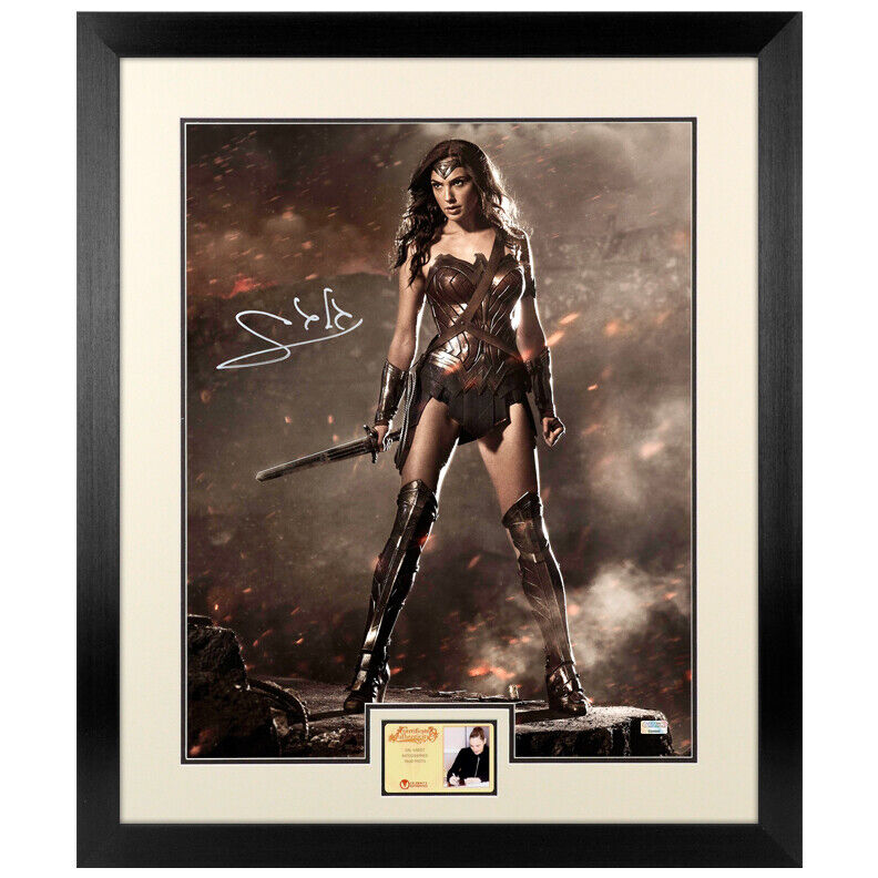 Gal Gadot Autographed Batman Vs Superman Wonder Woman 16x20 Framed Photo Poster painting