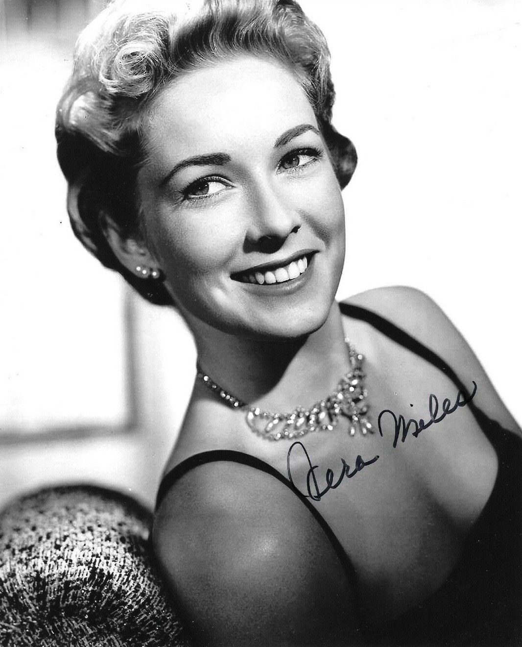 * VERA MILES * signed 8x10 Photo Poster painting * PSYCHO * LILA CRANE * COA * 1