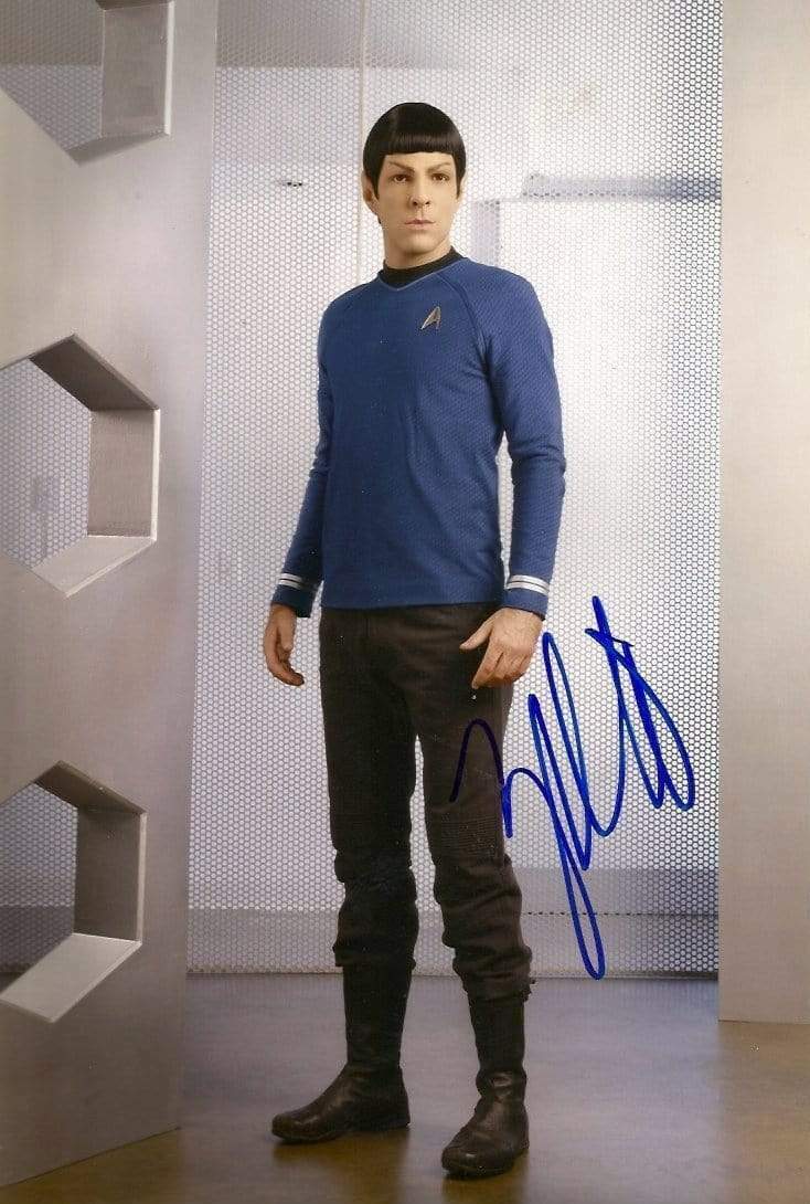 Zachary Quinto ACTOR MR SPOK STAR TREK autograph, In-Person signed Photo Poster painting