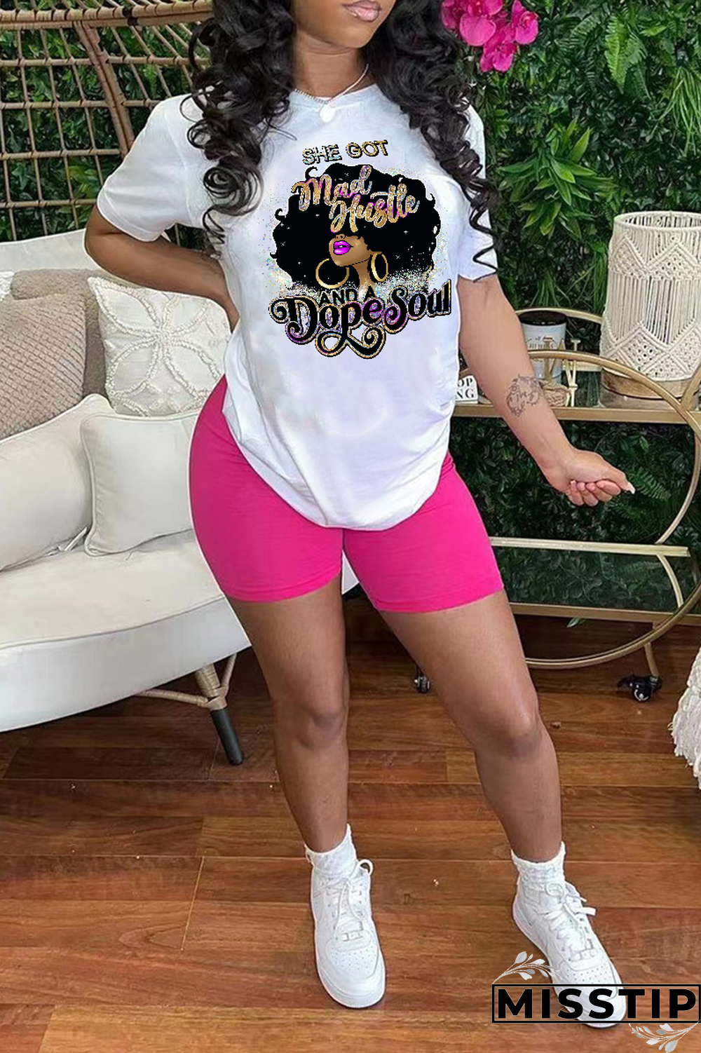 White Street Vintage Print Patchwork Letter O Neck T-Shirts