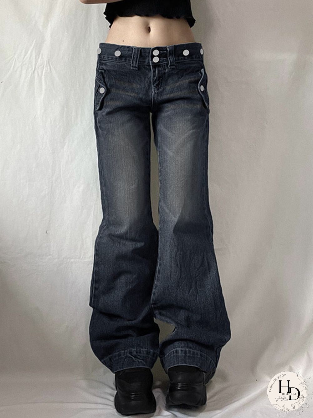 Metal Decor Buckle Low Rise Boyfriend Jeans