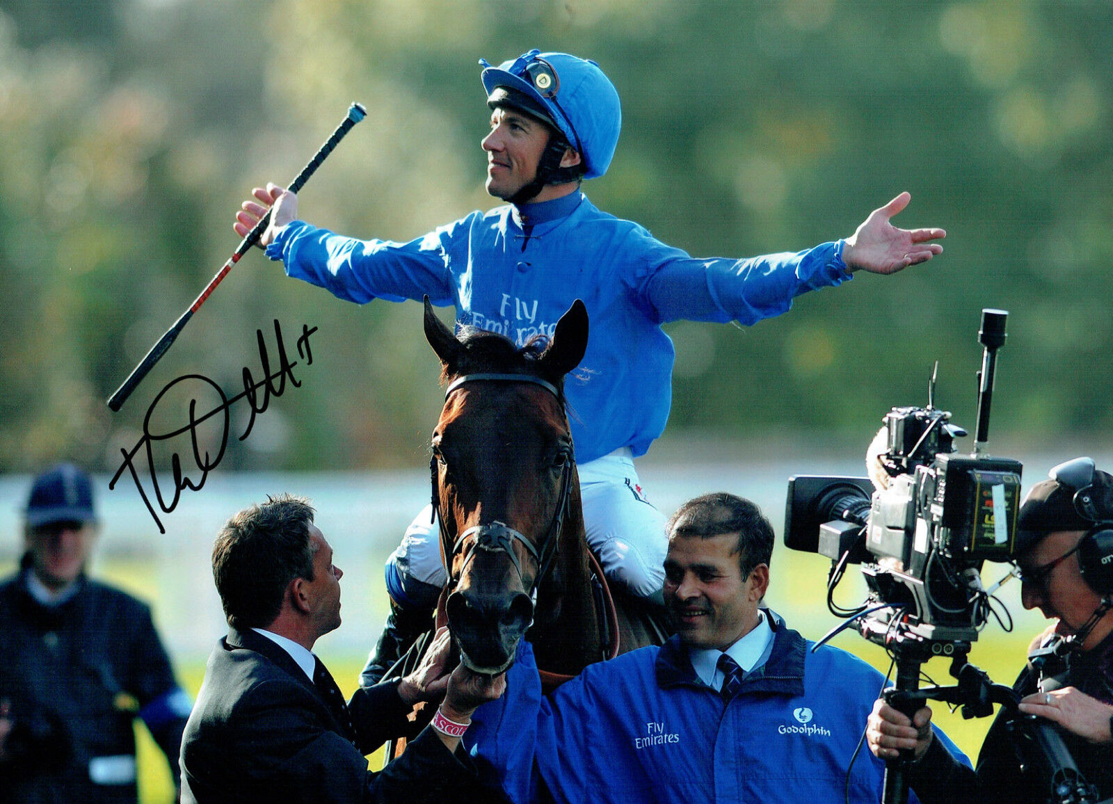 Frankie DETTORI Signed Autograph Jockey 16x12 Photo Poster painting Poets Voice QE2 Stakes AFTAL