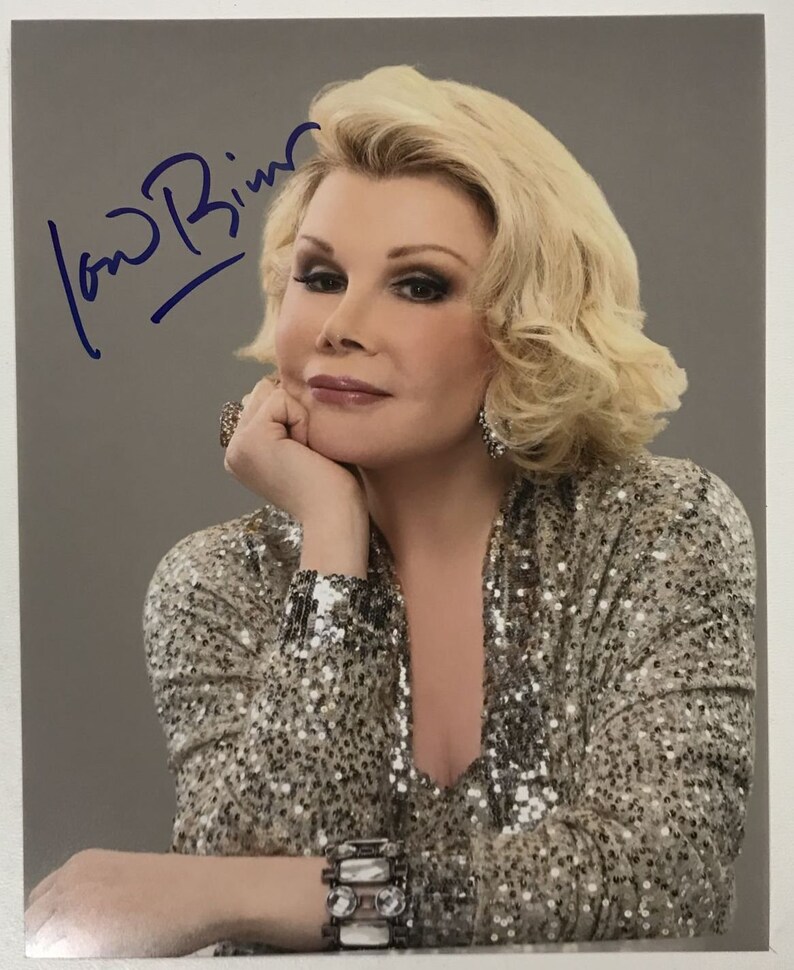 Joan Rivers (d. 2014) Signed Autographed Glossy 8x10 Photo Poster painting - COA Matching Holograms