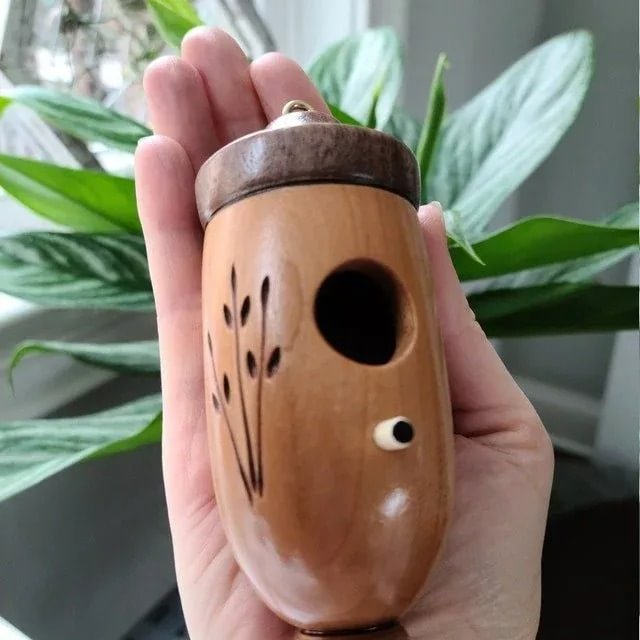 WOODEN HUMMINGBIRD HOUSE - GIFT FOR NATURE LOVERS