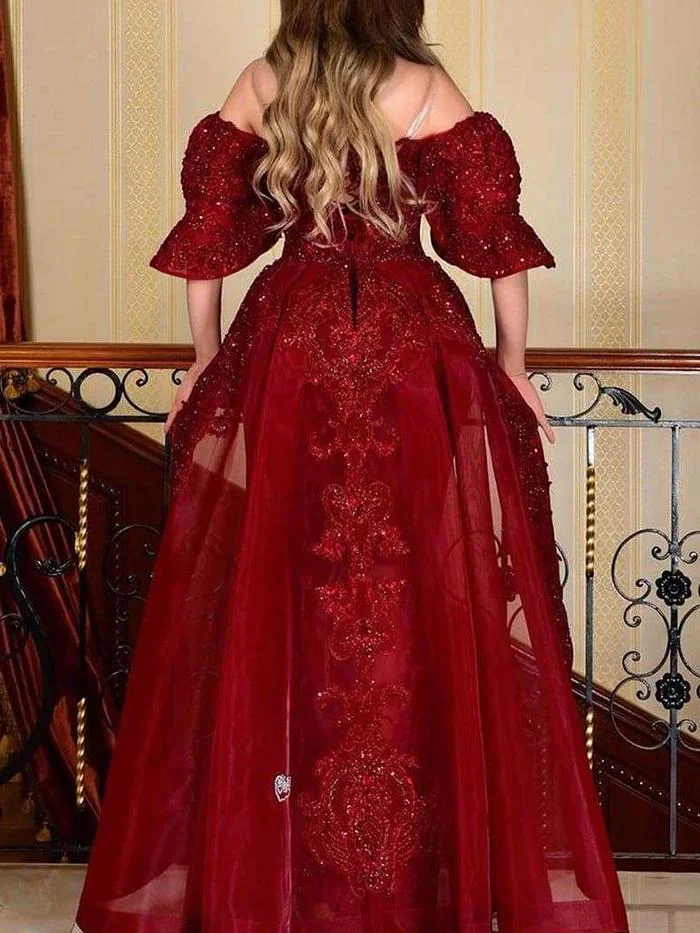 Sexy Trailing Dress with Gold Big Swing