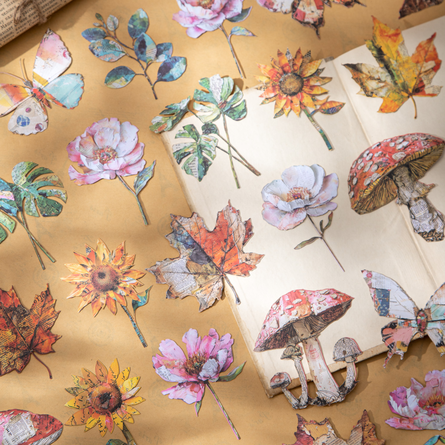 하드 카드 스티커 - 종이 위의 꽃집 시리즈 빈티지 식물 꽃 나비