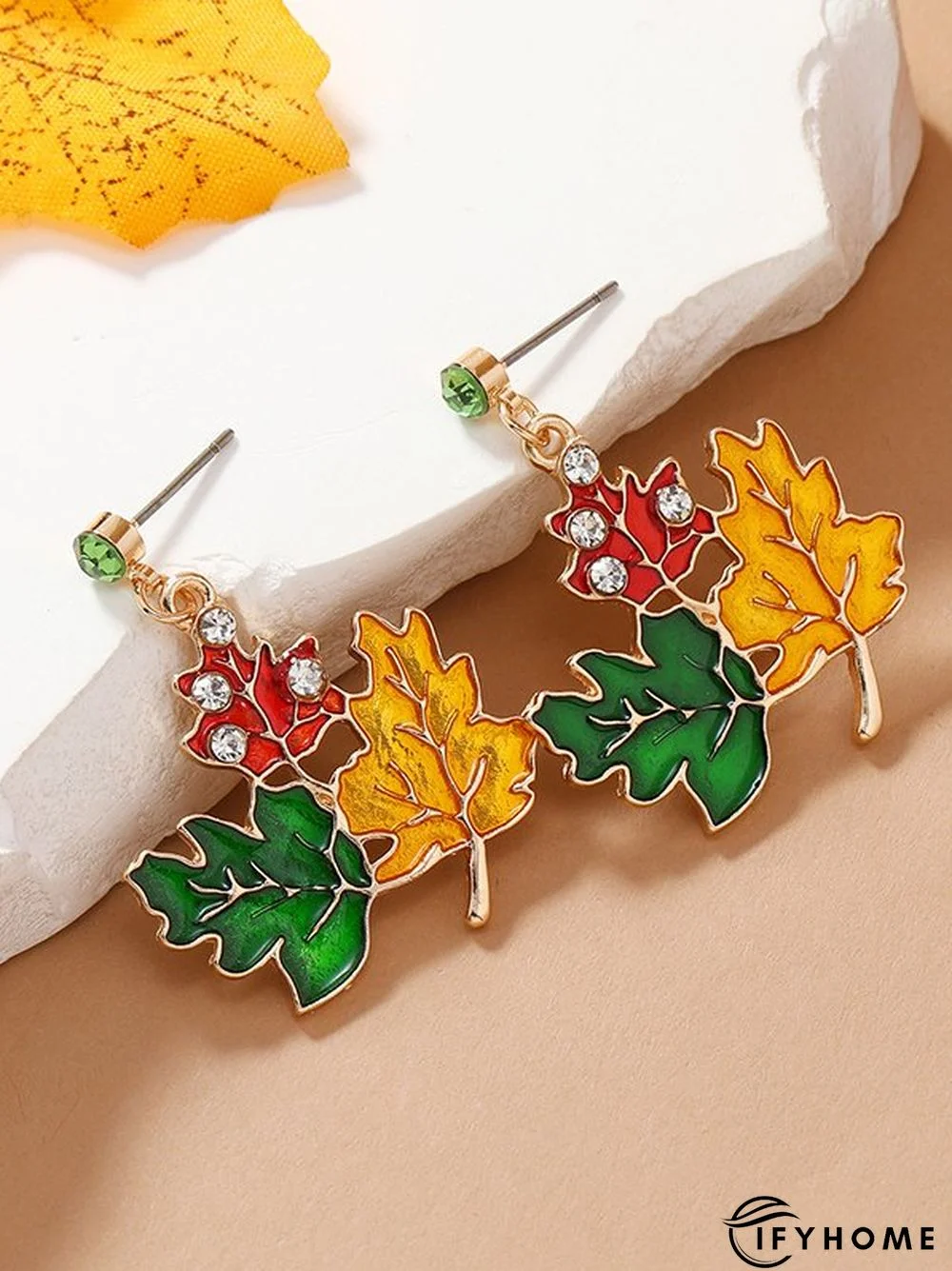 Casual Contrasting Leaf Maple Earrings Boho Vintage Everyday Jewelry | IFYHOME