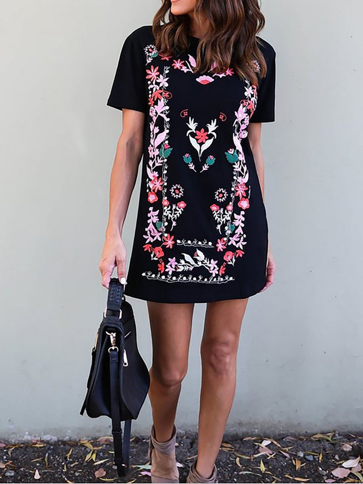 Black Short Sleeve Paneled Floral Casual Dress