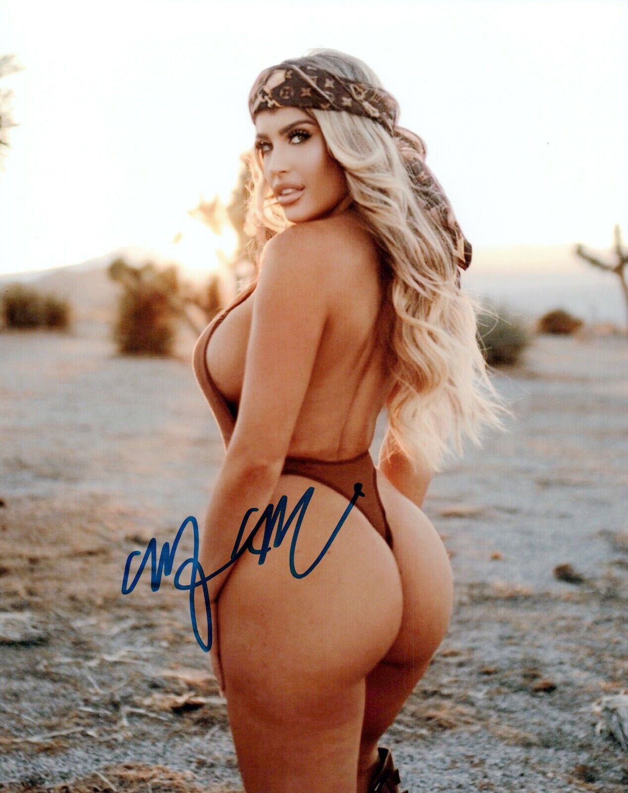 Maddie Moore Super Sexy Hot Instagram Adult Model Signed 8x10 Photo Poster painting COA 10