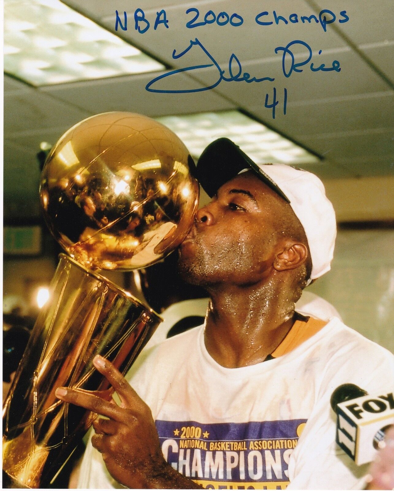 GLEN RICE LOS ANGELES LAKERS 2000 NBA CHAMPS ACTION SIGNED 8x10