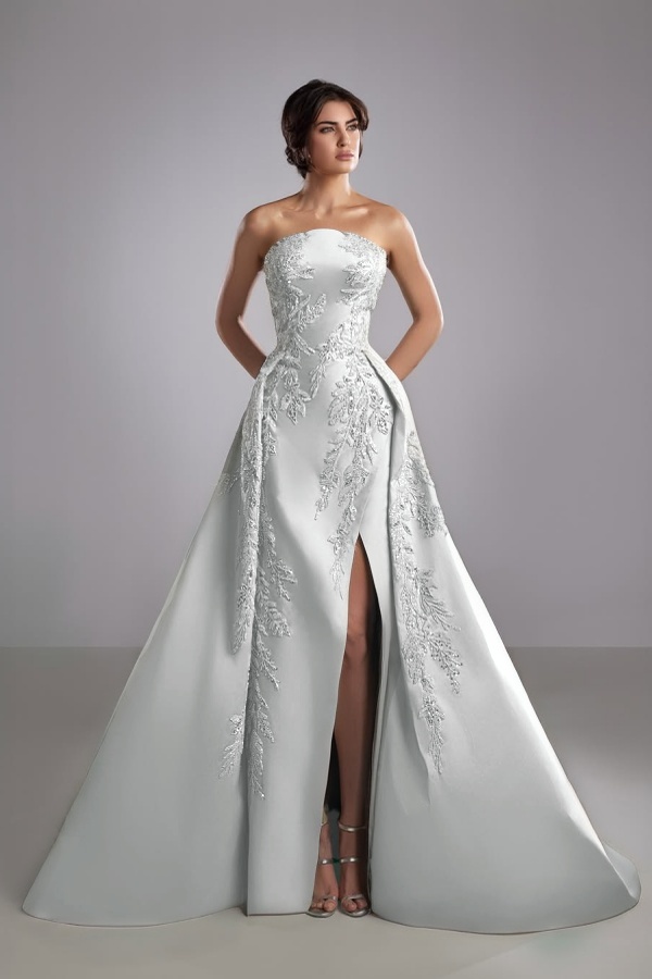 Lussooy Chic Mint Green Satin Strapless Sleeveless Embroidery Split Prom Dress 