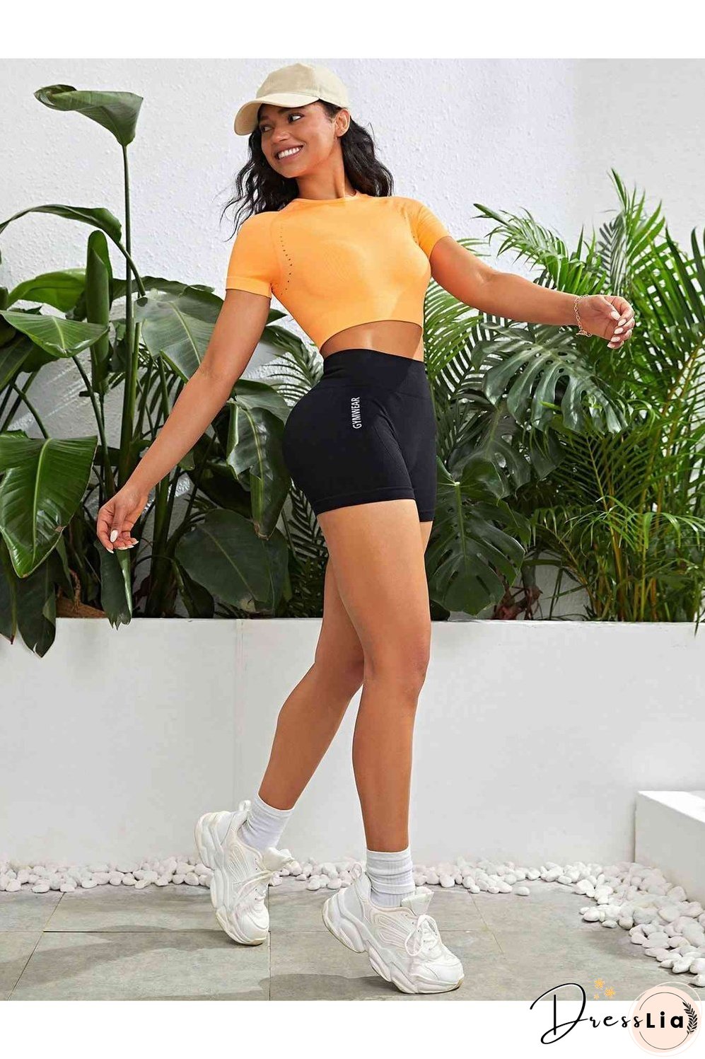 Cropped Round Neck Active Top