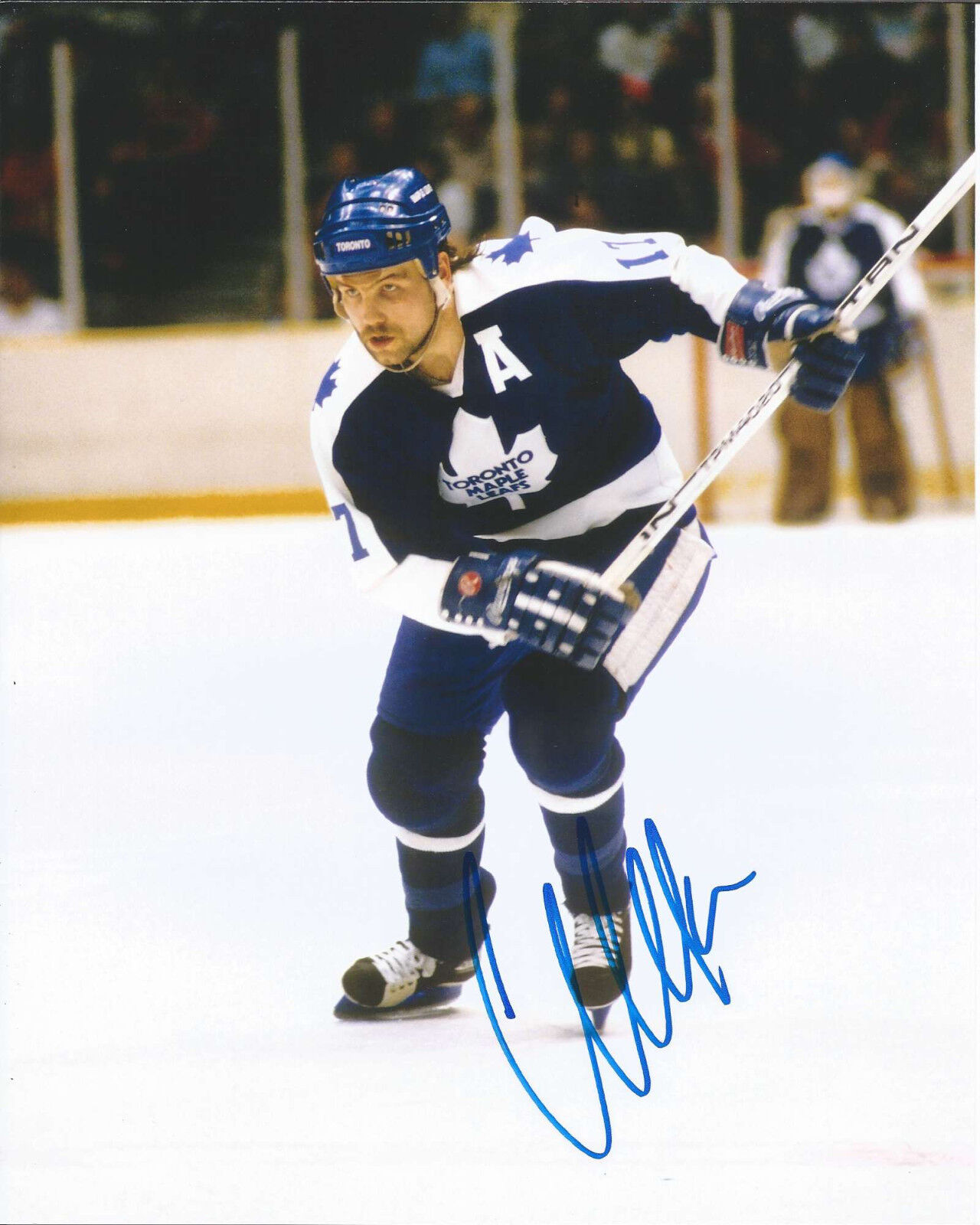 TORONTO MAPLE LEAFS WENDEL CLARK SIGNED 8X10 Photo Poster painting W/COA WENDELL VINTAGE C
