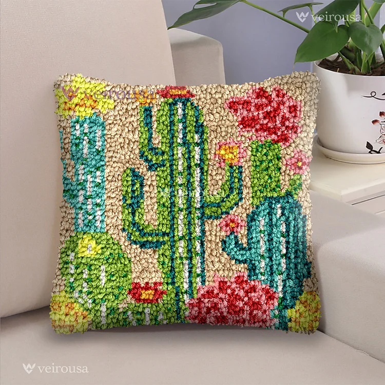 Cactus Latch Hook Pillow Kit for Adult, Beginner and Kid veirousa