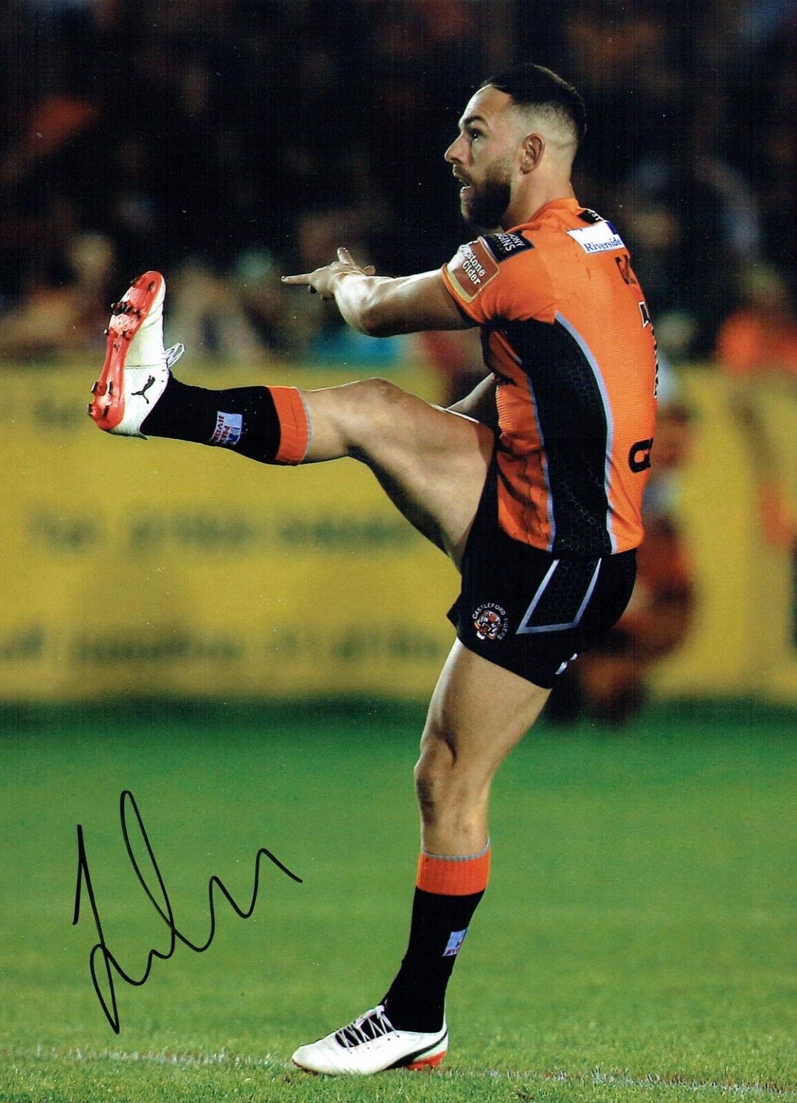 Luke GALE Castleford Tigers Rugby Signed Autograph 16x12 Photo Poster painting 4 AFTAL COA