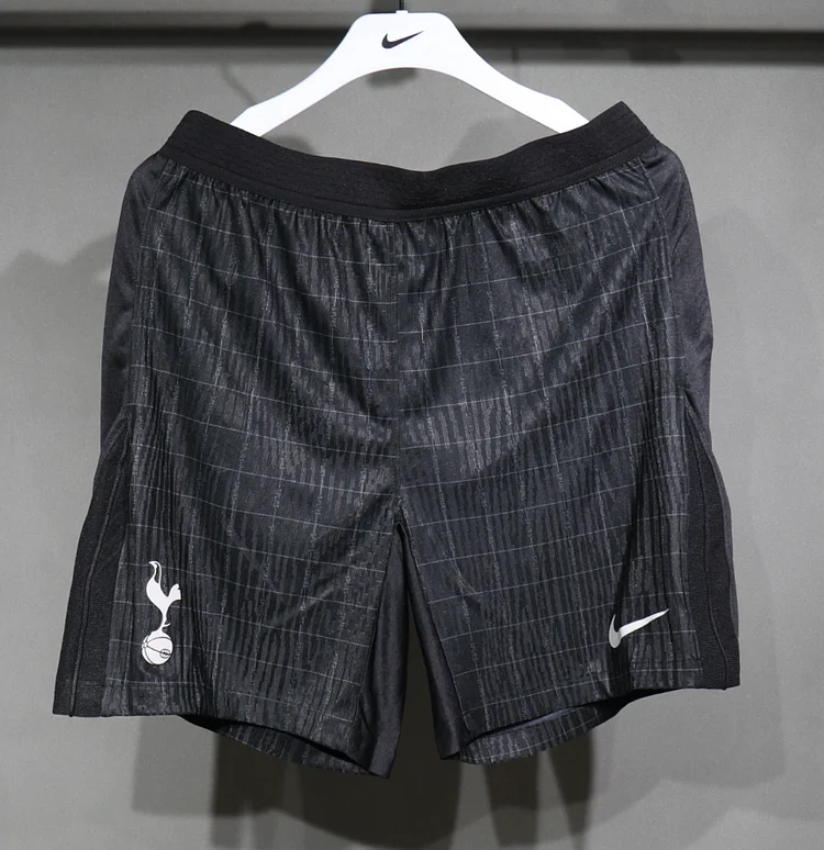 25/26 Tottenham Hotspur Away Shorts Player Edition