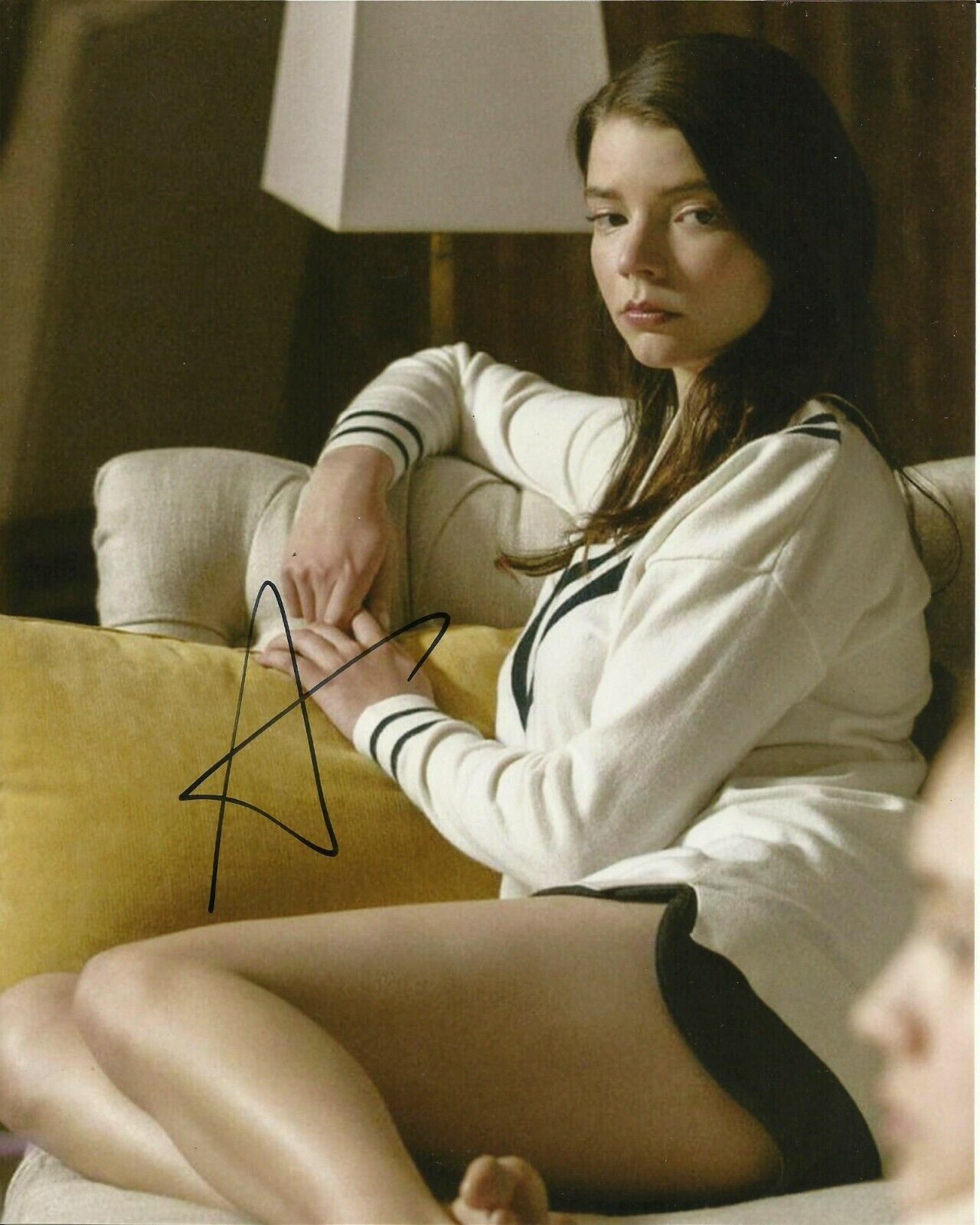 ANYA TAYLOR-JOY SIGNED SEXY Photo Poster painting UACC REG 242 (3)