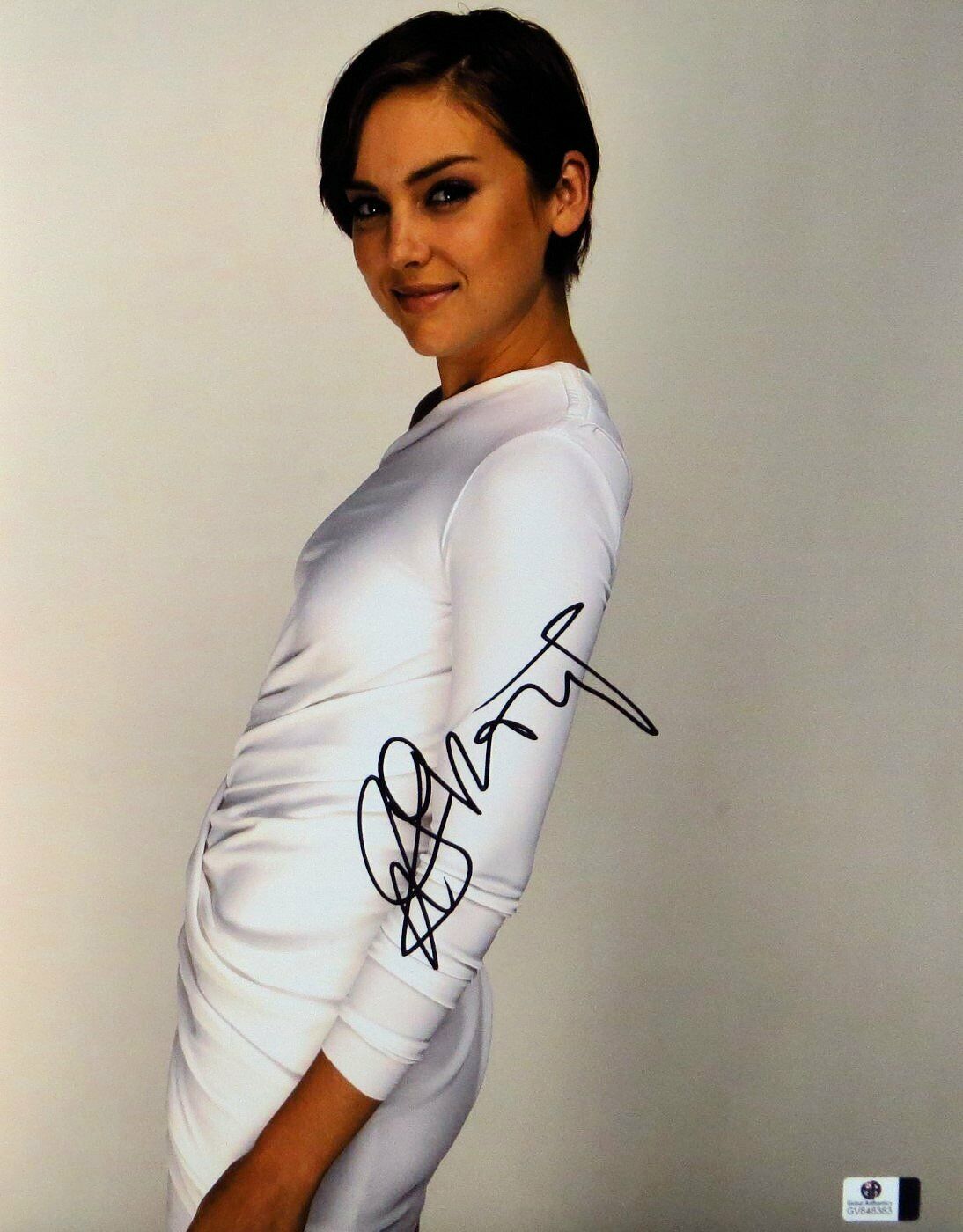 Jessica Stroup Autographed 11X14 Photo Poster painting The Following Sexy Short Hair GV848383