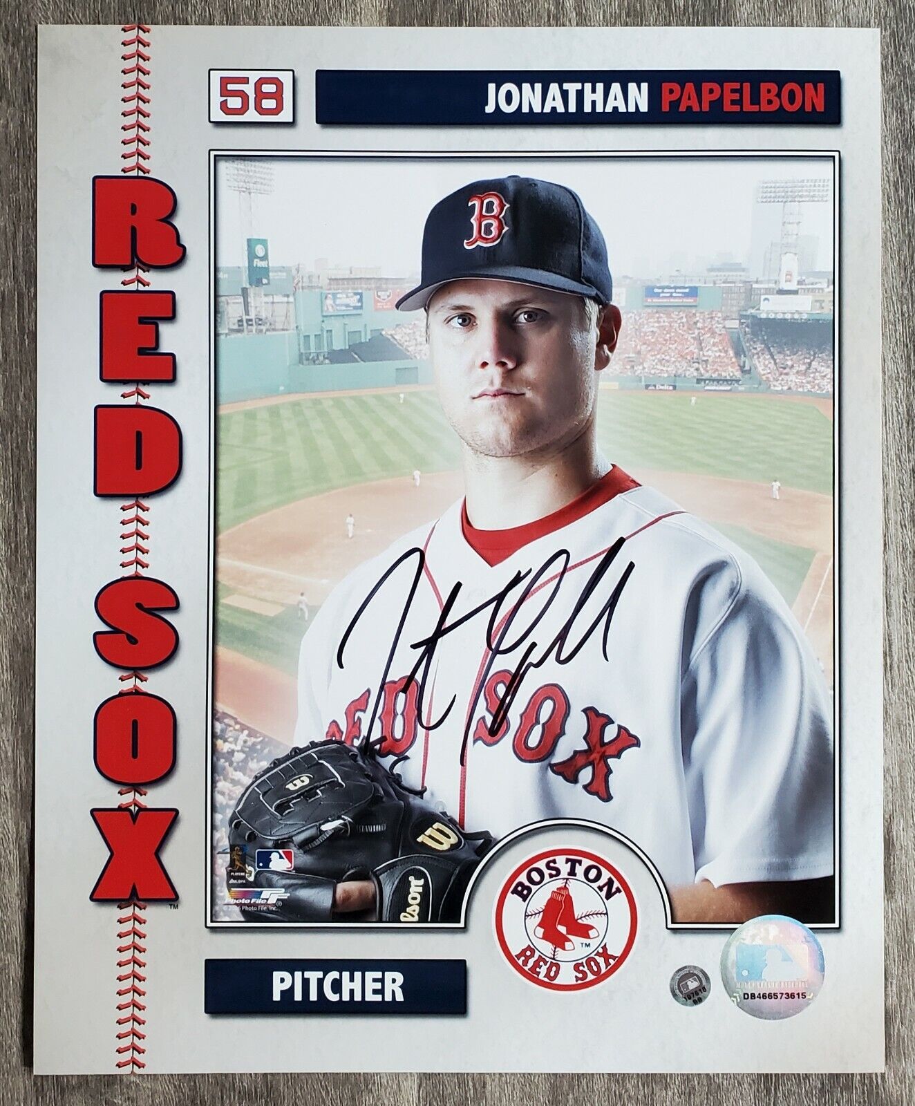Jonathan Papelbon Signed Boston Red Sox 8x10 Photo Poster painting Fenway Park Legend RAD
