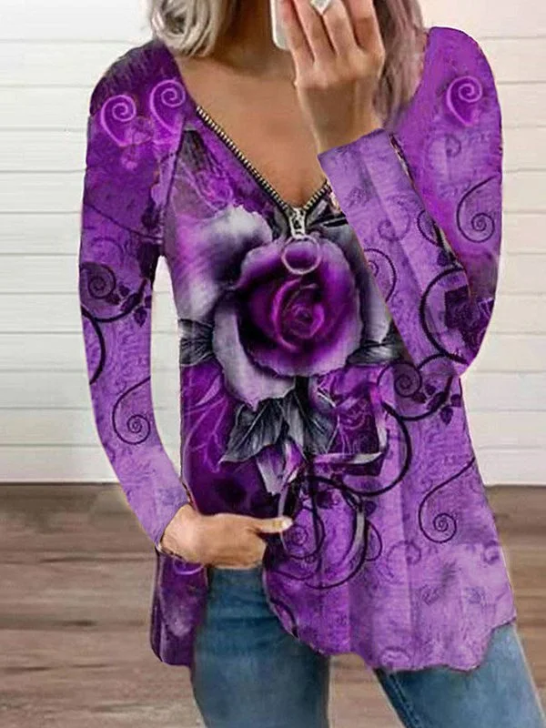 Printed Holiday V Neck Long Sleeve T-shirt
