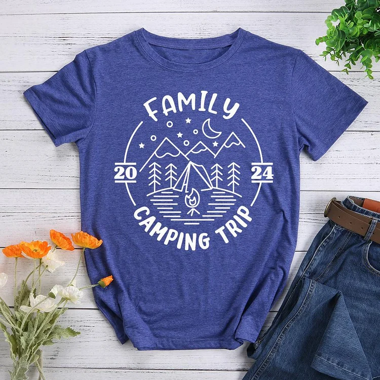 Family camping trip Round Neck T-shirt-0026267
