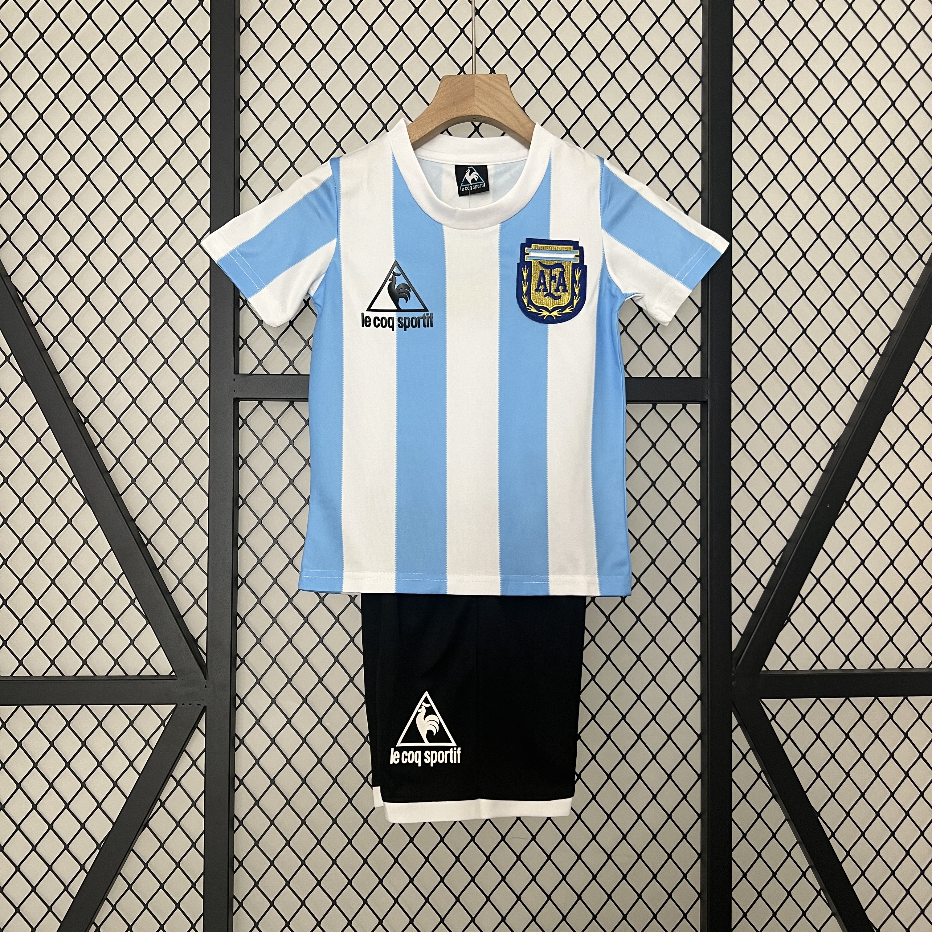 Retro Argentina 1986 Home Stadium Kids Kit
