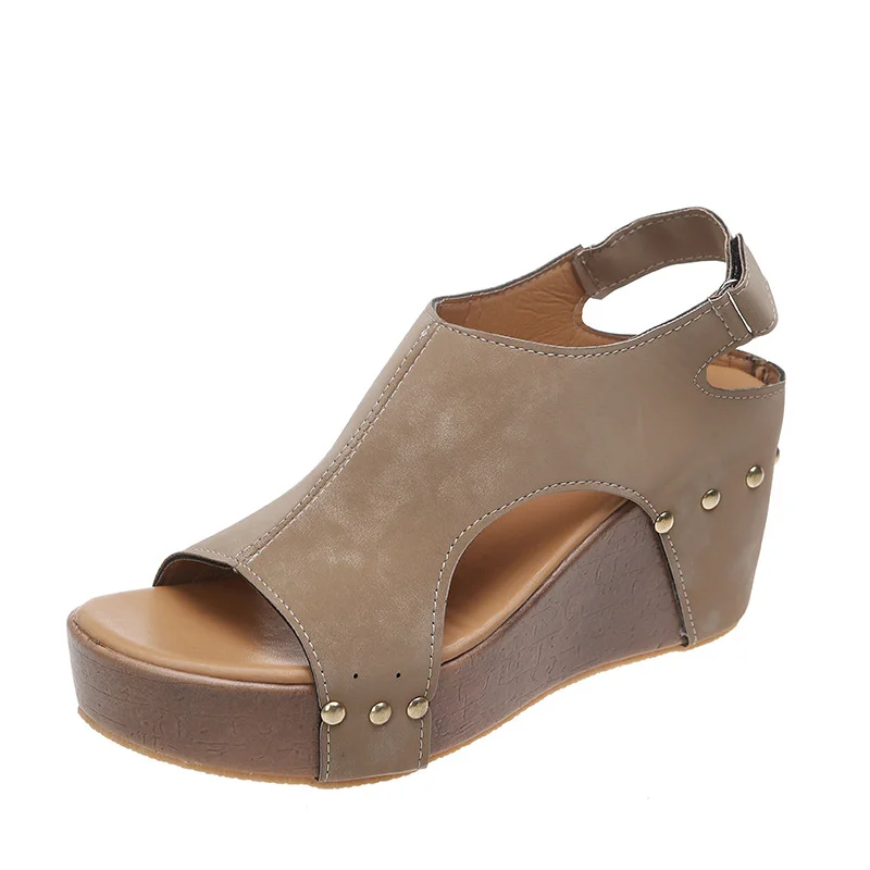 Breakj Breakj Spring And Summer New Rivet Slope And Fish Mouth Sandals Women Large Size Waterproof Table Hollow Thick-Soled Women Sandals