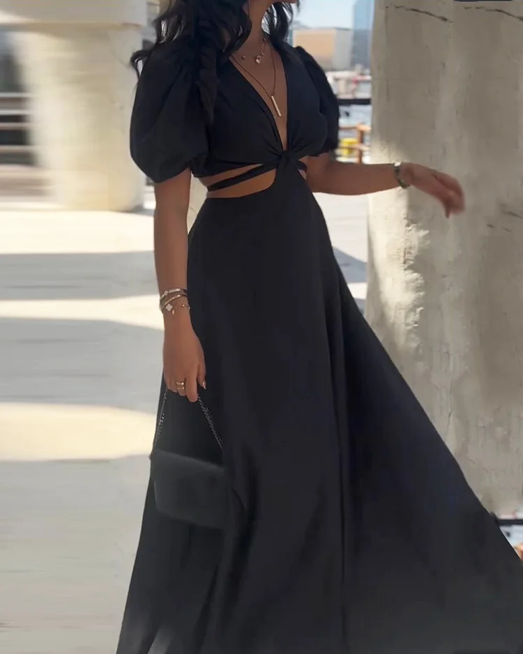 Short-sleeved hollow solid color dress