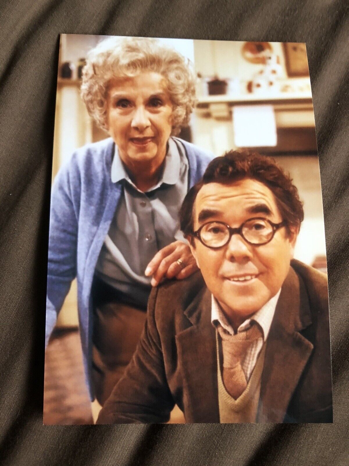 RONNIE CORBETT & BARBARA LOTT (SORRY) UNSIGNED Photo Poster painting- 6x4”