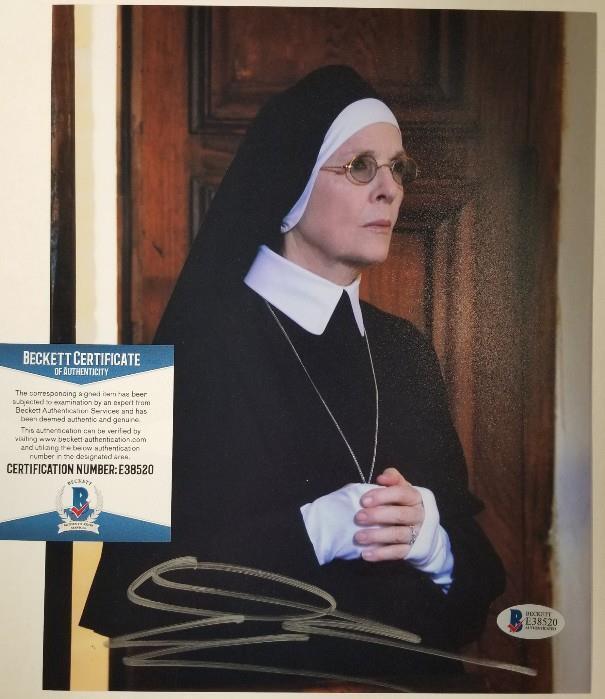 DIANE KEATON Signed THE YOUNG POPE 8x10 Photo Poster painting Autograph A~ Beckett BAS COA