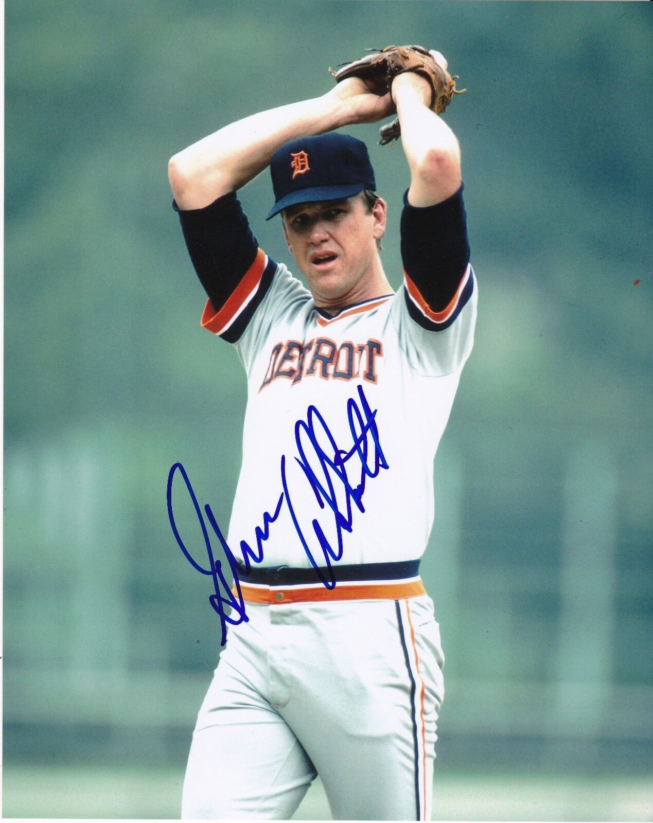 GLENN ABBOTT DETROIT TIGERS ACTION SIGNED 8x10