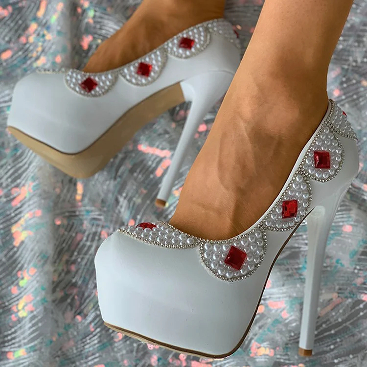 White Platform Studded Party Pumps with Studs and Stiletto Heels Vdcoo