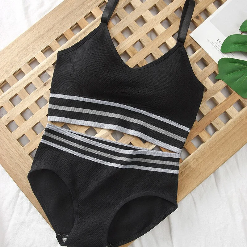 Meet'r Women Bra Panties Set Seamless Top Female Sport Crop Top Beauty Back Bralette Brief Sexy Lingerie Fitness Underwear Set