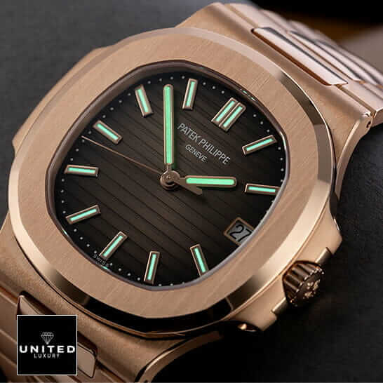 Patek Philippe Nautilus Geneve Black Dial Rose Gold Bezel Replica dial phospor