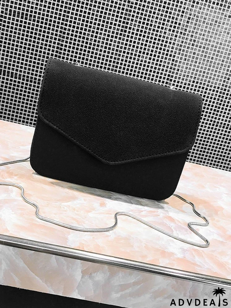 Flap Chain Crossbody Bag