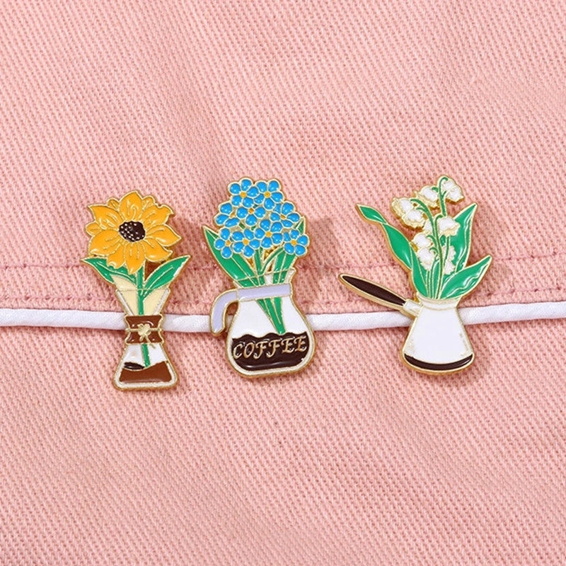 Elegant Cartoon Style Sweet Pin Sunflower Rose Flower Alloy Stamping Stoving Varnish Plating Unisex Badge Brooches Collar Pin